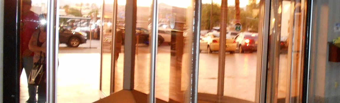 Storefront Glass Repair Cost in Palm Valley, FL